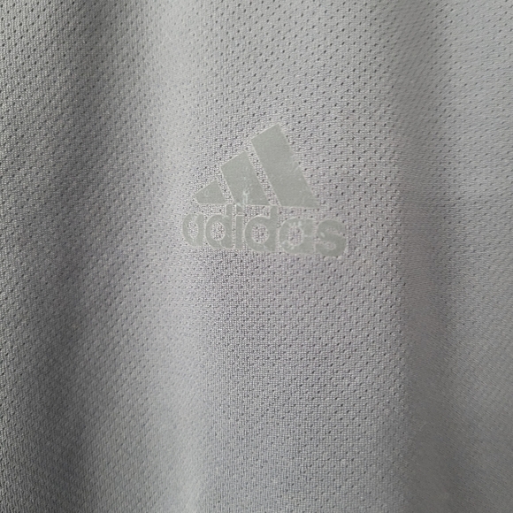 ADIDAS Athletic Top Size Large Grey - Picture 7 of 7